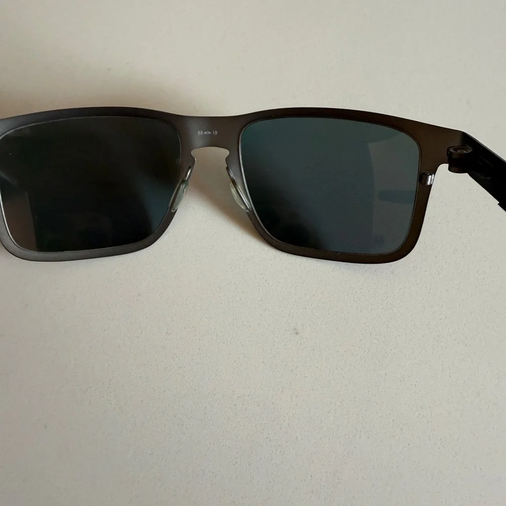 Oakley Holbrook™ Metal Matte Gunmetal Frame with Prizm Ruby Polarized Lenses
